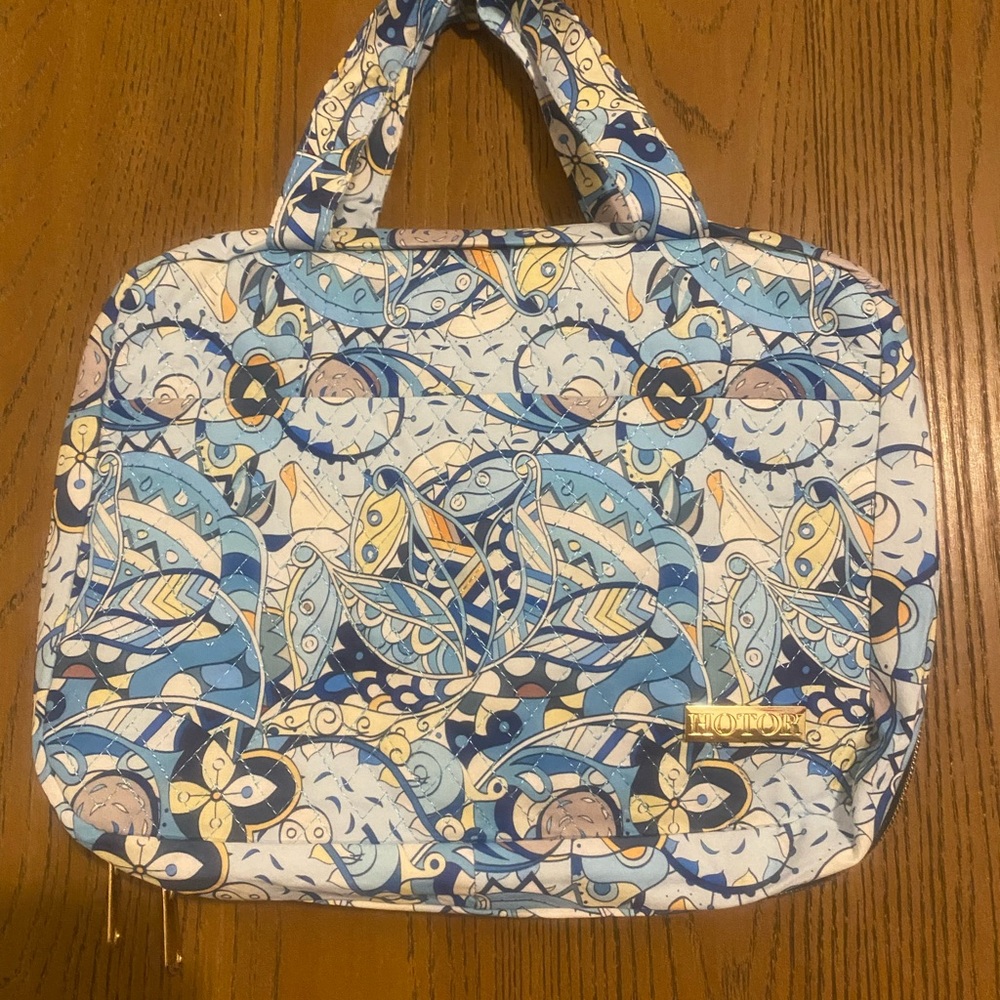 New Travel Cosmetic Bag